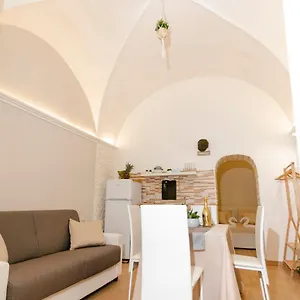 suite-in-centro-storico-a-catania.sicilyhotelsitaly.net/